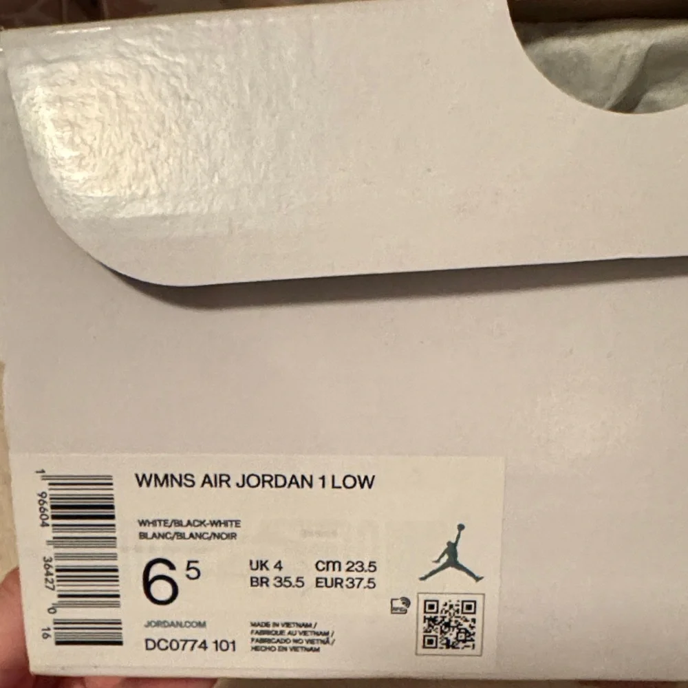 Nike Women's Air Jordan 1 Low Panda - Picture 7 of 8